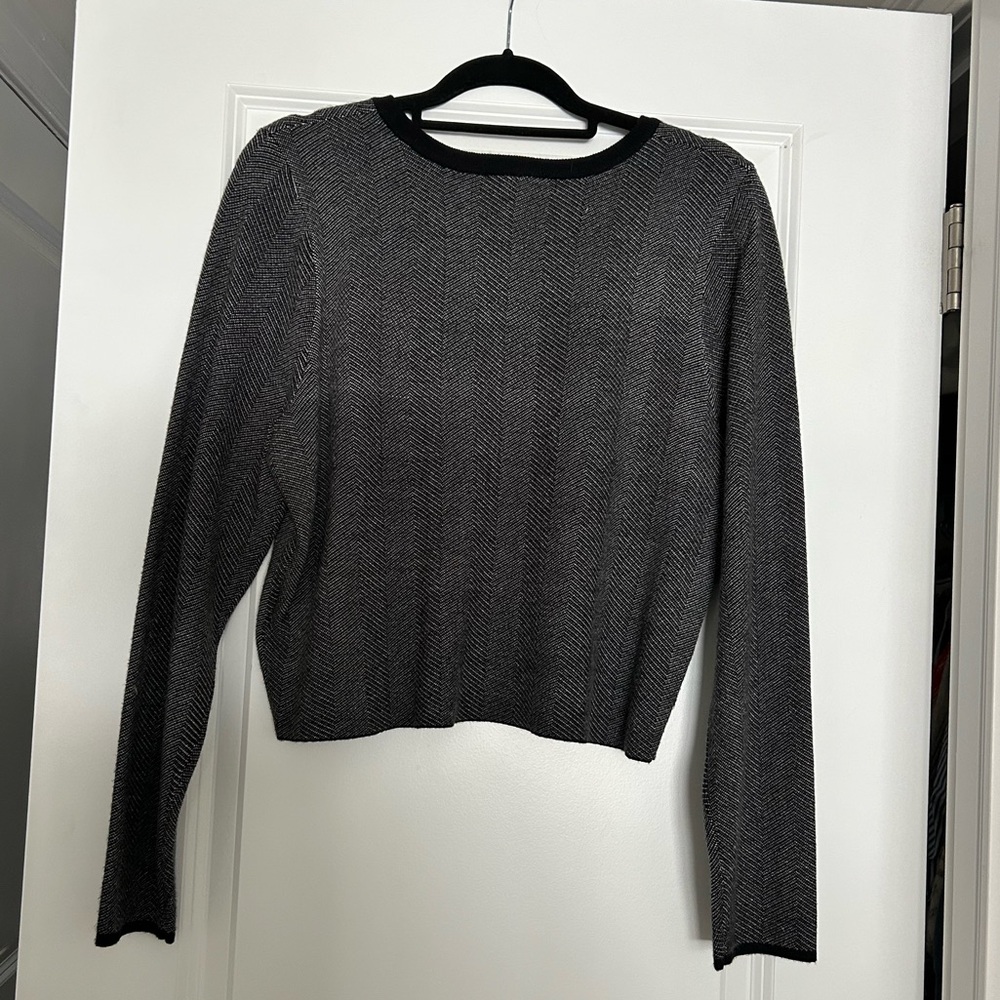 Express Herringbone Cropped Sweater XL Black Gray Knit Top - Picture 2 of 5